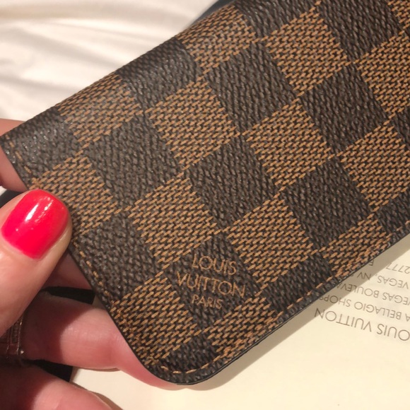❌SOLD❌Louis Vuitton Damier Ebene canvas folio case - Picture 5 of 8
